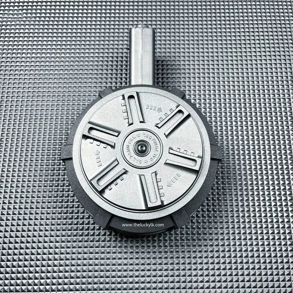 High Quality Fine Metal/Nylon Universal Magazines