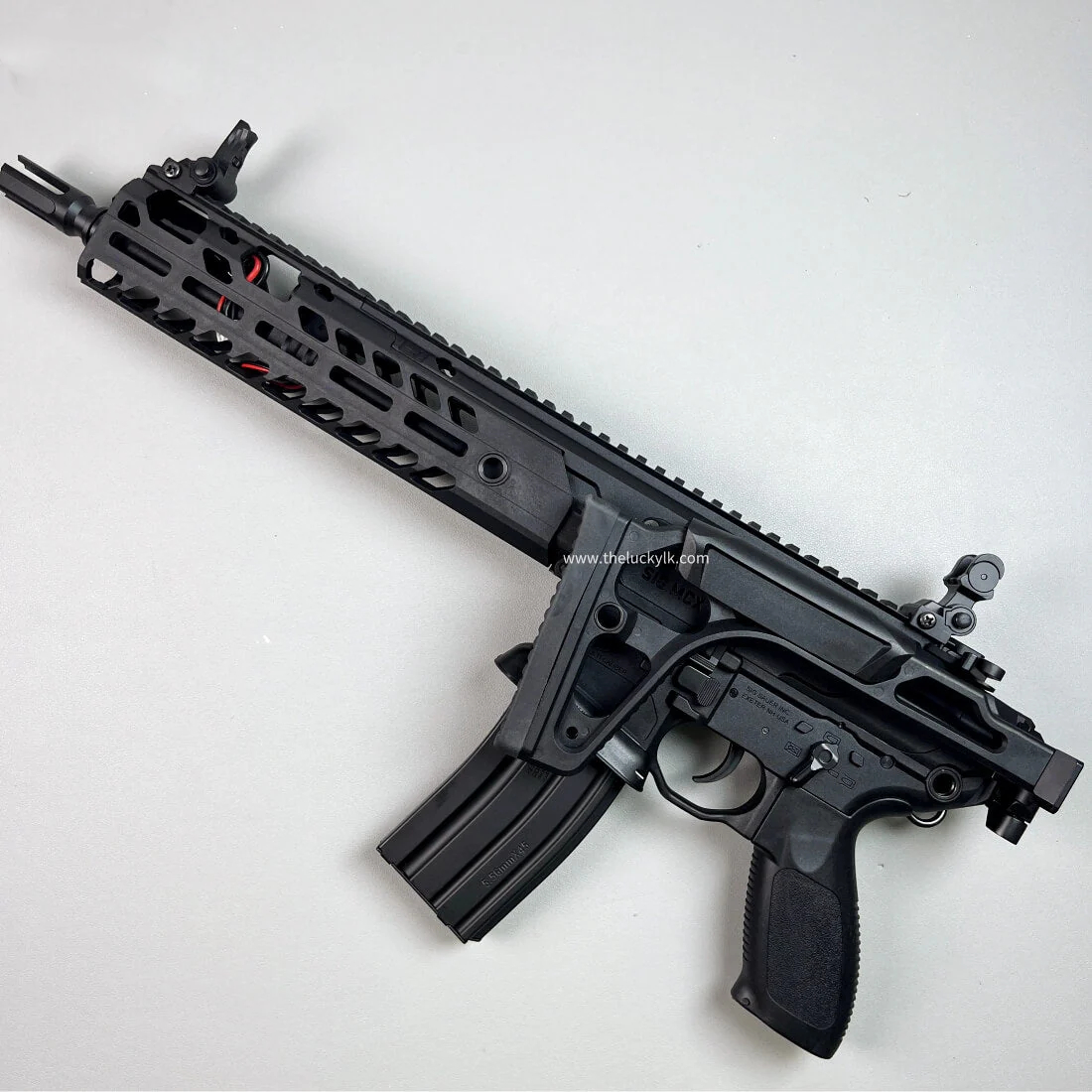 MCX Gel Blaster With Forward And Backward Movable Bolt